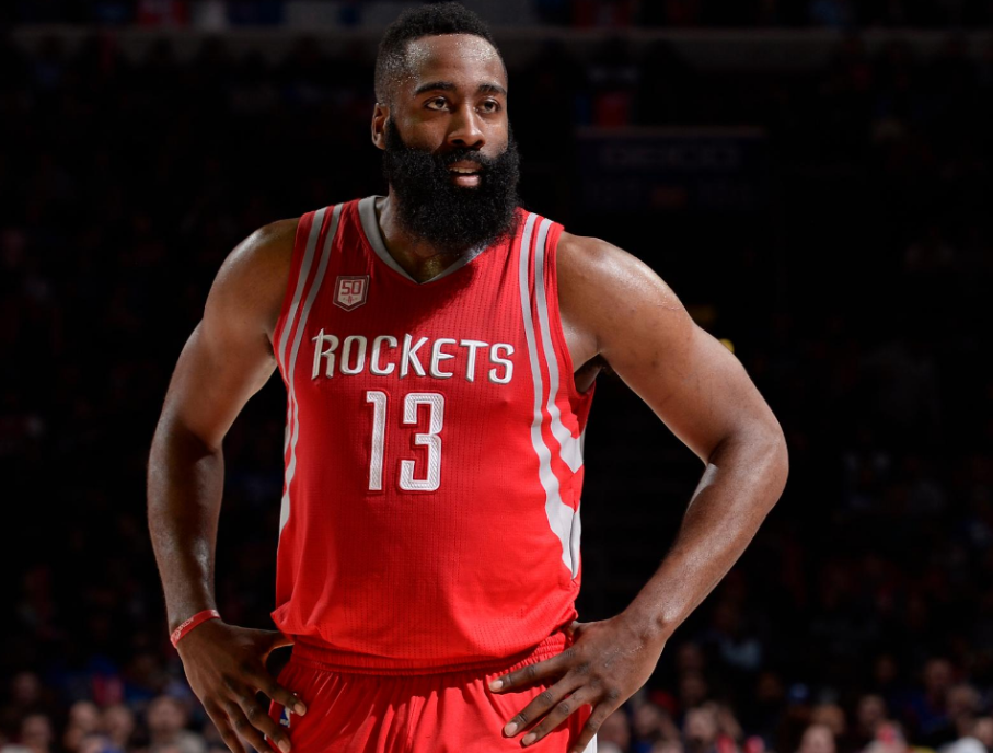 赛地聚焦——亚冠今晨热度飙升，萨克拉门托国王迎来里程碑，悬念犹存，控场能力受关注的简单介绍